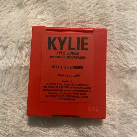 Kylie Cosmetics X The Grinch Max the Reindeer Blush - Picture 2 of 5